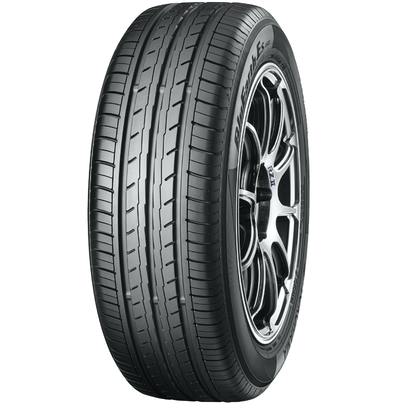 Tyre Yokohama 215/55R17 ES32 94V